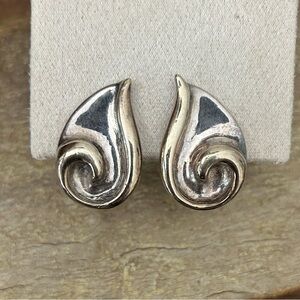 925 Sterling Silver Swirl Teardrop Earrings - Clip Ons